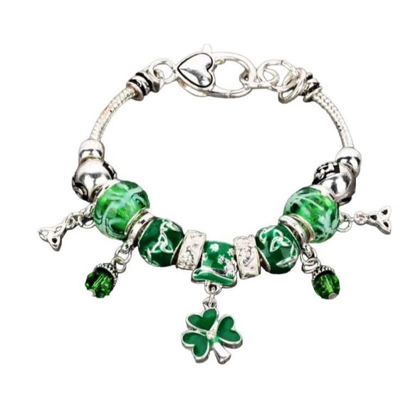 St Patrick's Day Shamrock Charm Bracelet Beaded Top Hat Celtic Knot Crys… - Picture 4 of 12